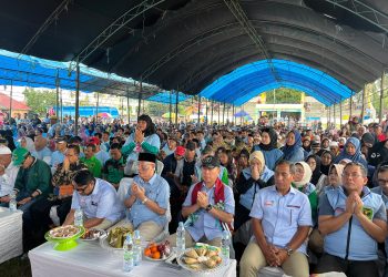 Ribuan Pendukung ASR: Hujan Tak Surutkan Semangat di Kampanye Poleang